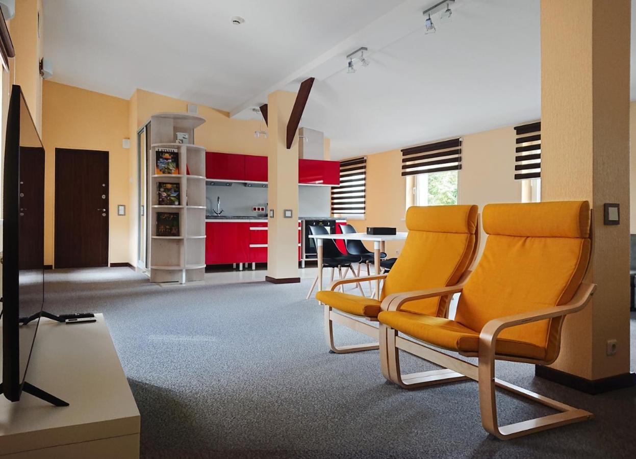 Riga City Center Quiet Apartment With Free Private Parking Экстерьер фото